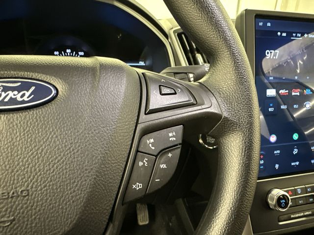 Thumbnail: 2022 Ford Edge - 18