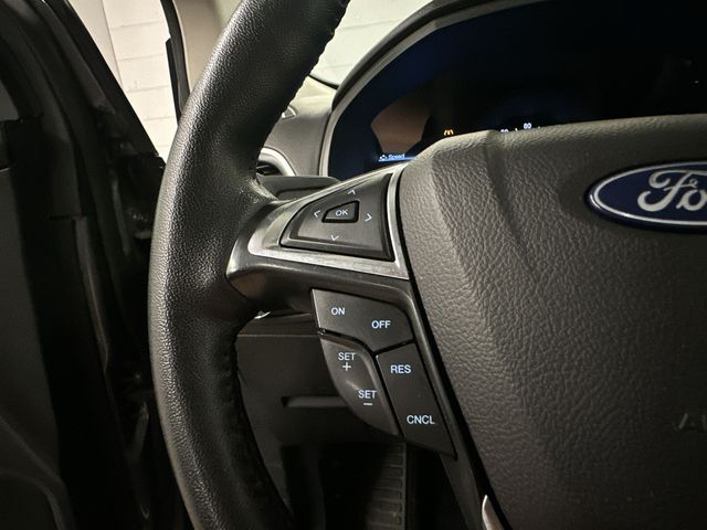Thumbnail: 2024 Ford Edge - 19