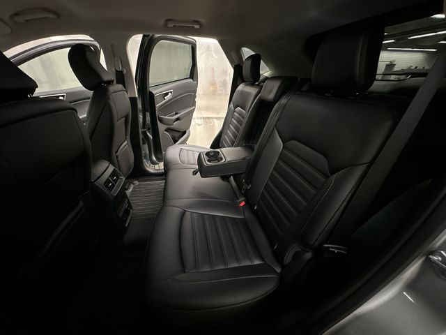 Thumbnail: 2024 Ford Edge - 13