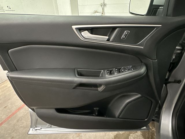 Thumbnail: 2024 Ford Edge - 24