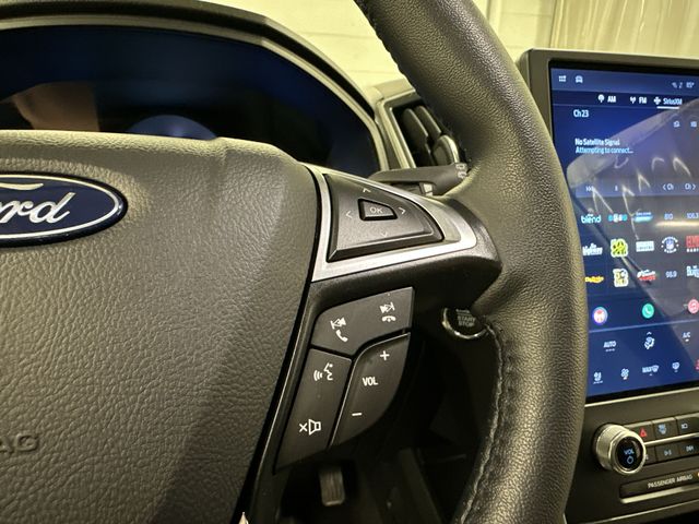 Thumbnail: 2024 Ford Edge - 19