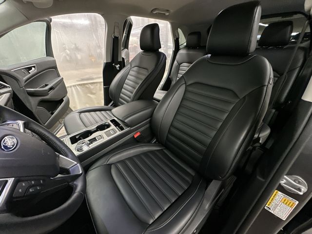 Thumbnail: 2024 Ford Edge - 12