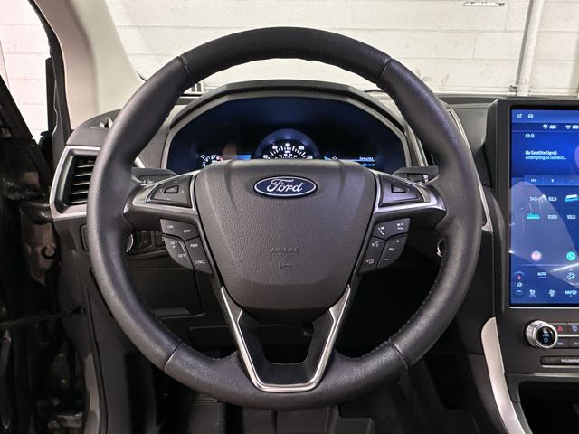 Thumbnail: 2024 Ford Edge - 2