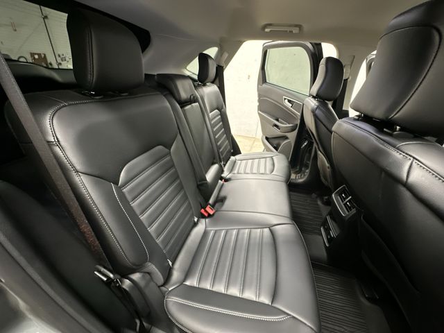 Thumbnail: 2024 Ford Edge - 28