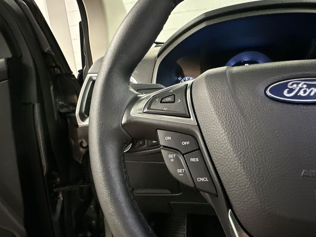 Thumbnail: 2024 Ford Edge - 18