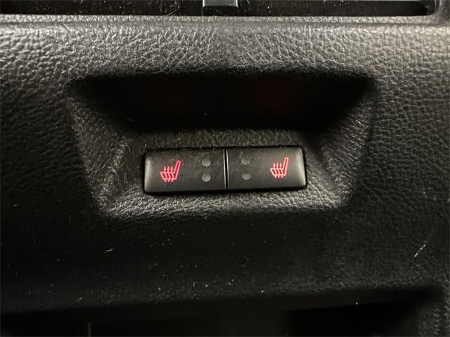 Thumbnail: 2021 Ford Edge - 22