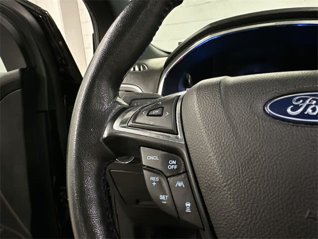 Thumbnail: 2021 Ford Edge - 14