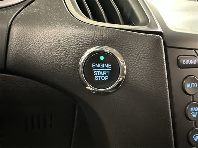 Thumbnail: 2016 Ford Edge - 17