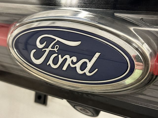 Thumbnail: 2015 Ford Edge - 6