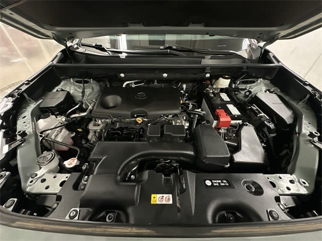 Thumbnail: 2022 Toyota RAV4 - 9