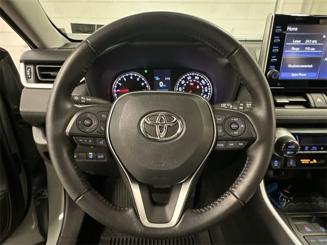 Thumbnail: 2022 Toyota RAV4 - 2
