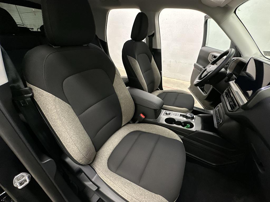 Thumbnail: 2025 Ford Bronco Sport - 26