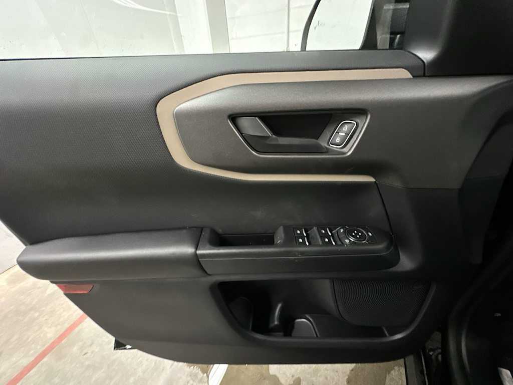 Thumbnail: 2025 Ford Bronco Sport - 24