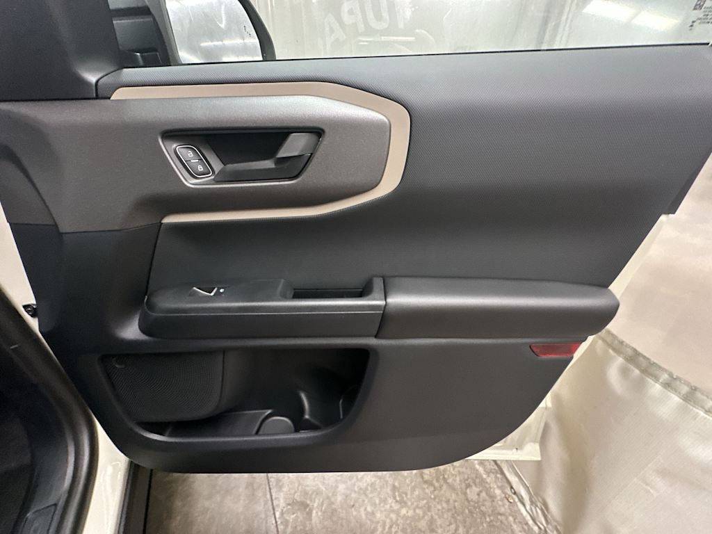 Thumbnail: 2025 Ford Bronco Sport - 27