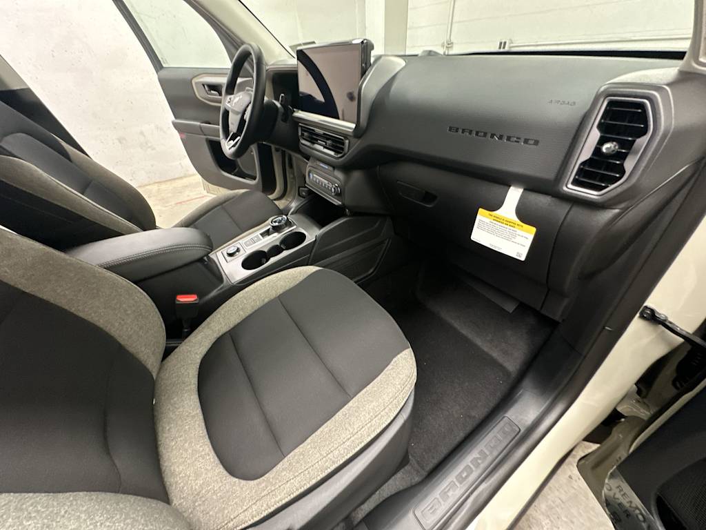 Thumbnail: 2025 Ford Bronco Sport - 12