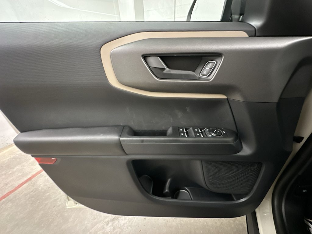 Thumbnail: 2025 Ford Bronco Sport - 25