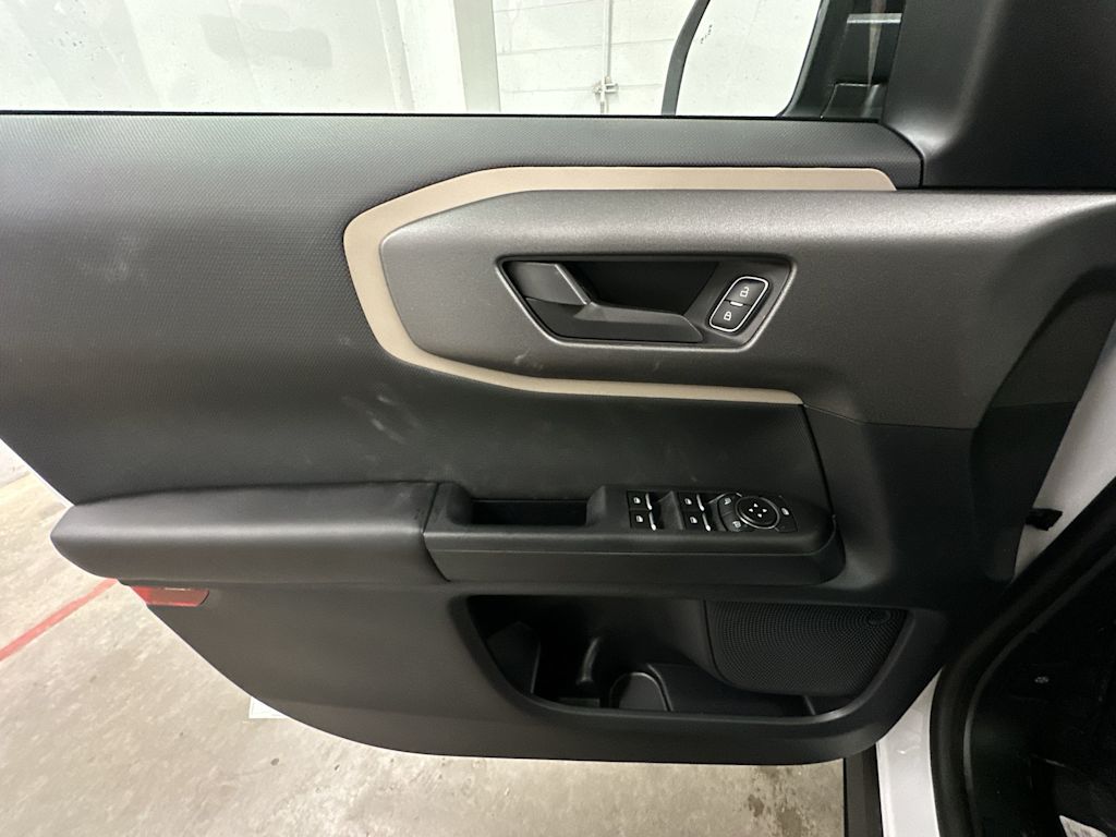 Thumbnail: 2025 Ford Bronco Sport - 23