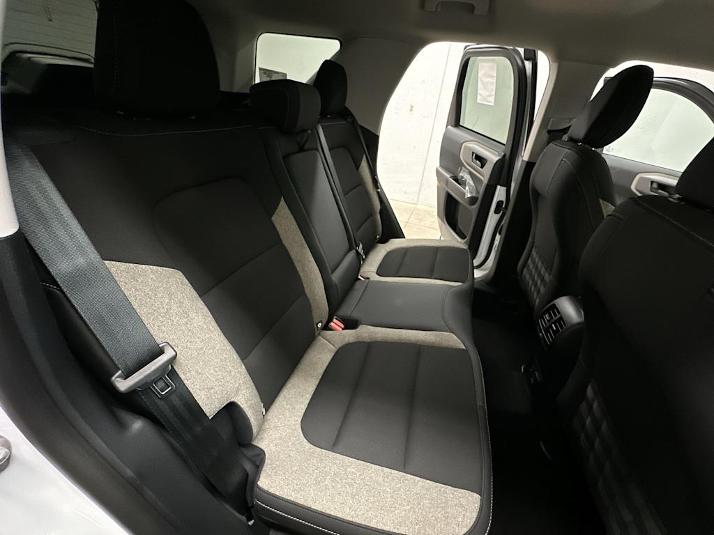 Thumbnail: 2025 Ford Bronco Sport - 27