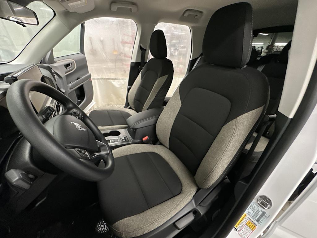 Thumbnail: 2025 Ford Bronco Sport - 11