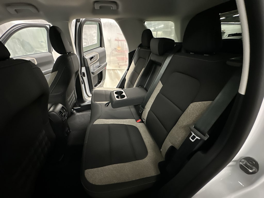 Thumbnail: 2025 Ford Bronco Sport - 12