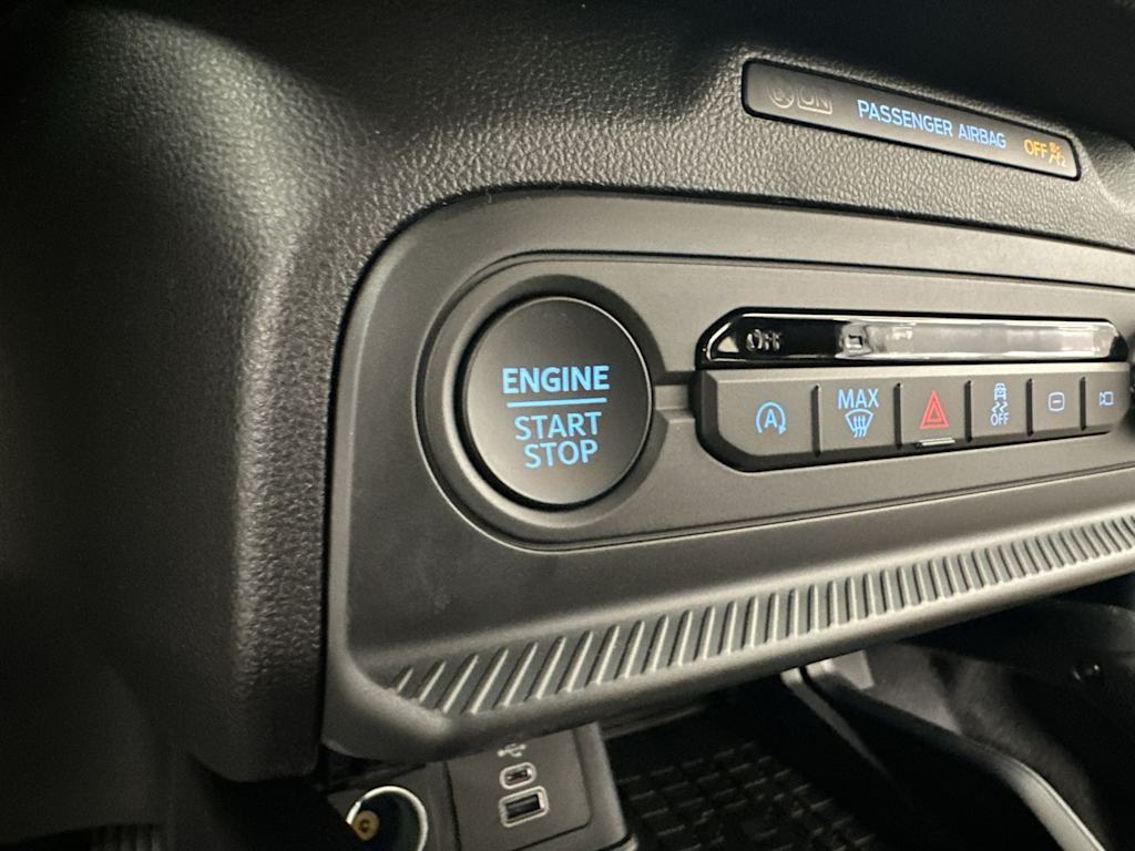 Thumbnail: 2025 Ford Bronco Sport - 22