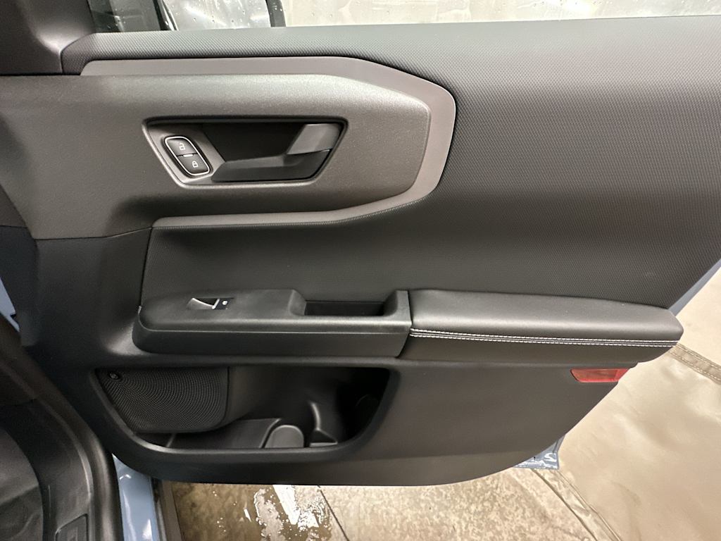 Thumbnail: 2025 Ford Bronco Sport - 29