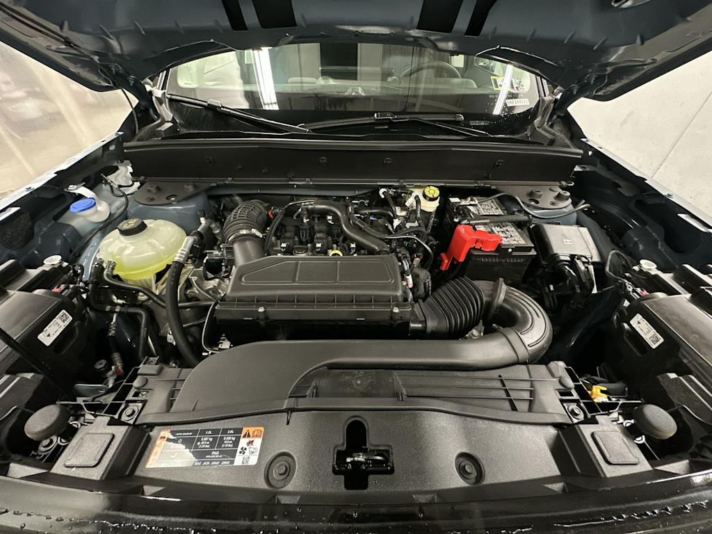 Thumbnail: 2025 Ford Bronco Sport - 9