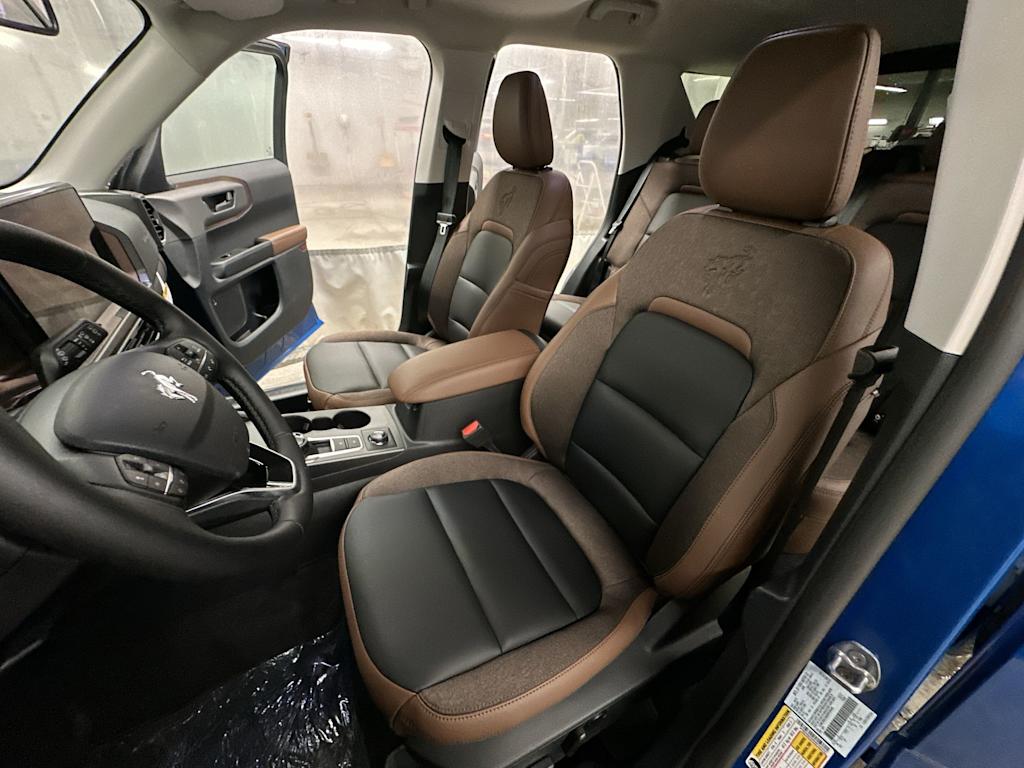 Thumbnail: 2025 Ford Bronco Sport - 12