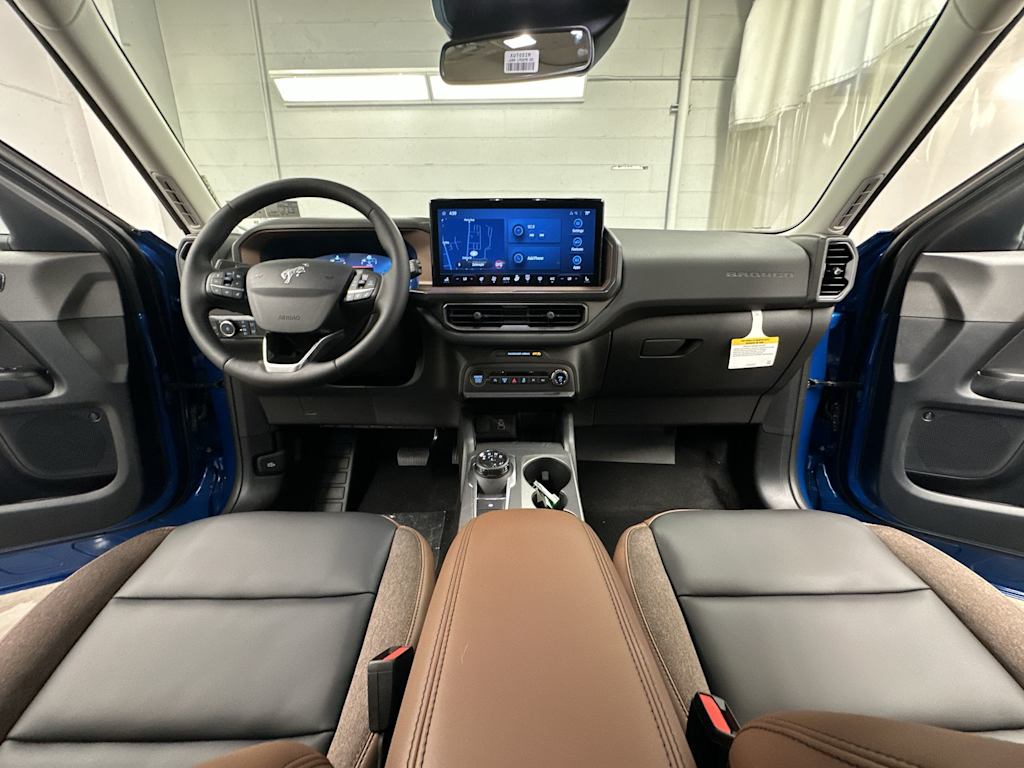 Thumbnail: 2025 Ford Bronco Sport - 10