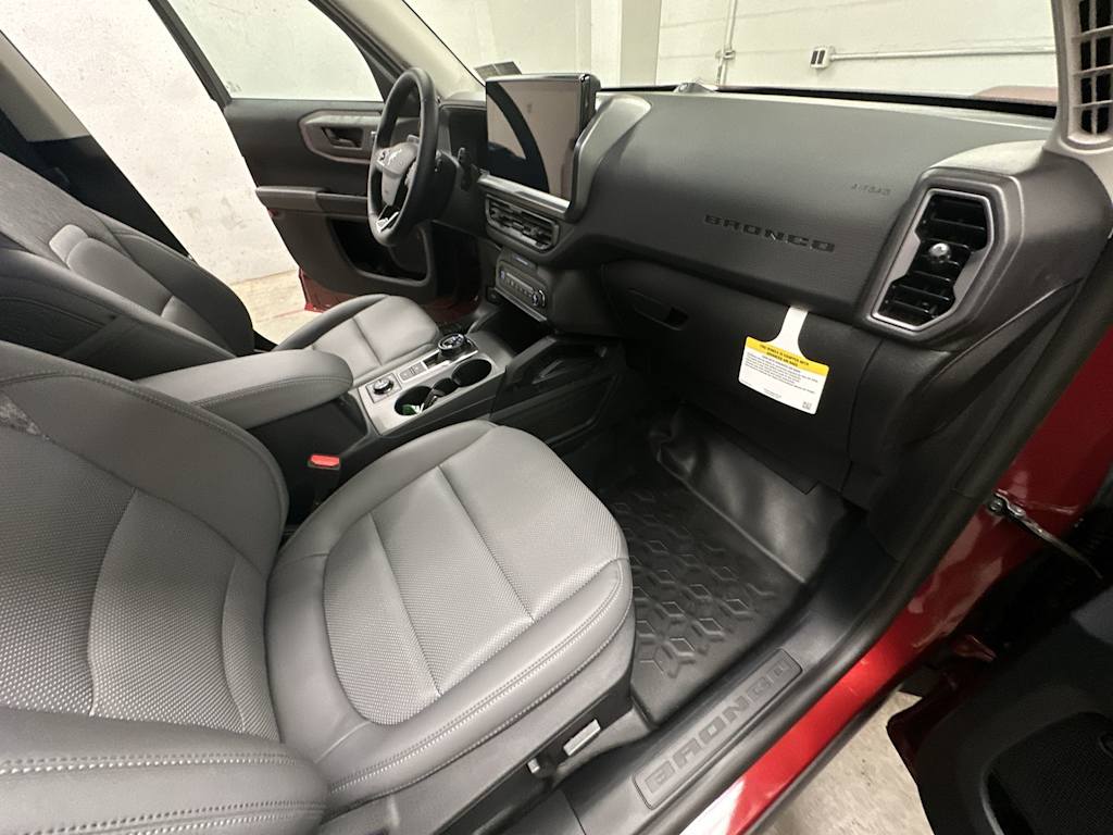 Thumbnail: 2025 Ford Bronco Sport - 26