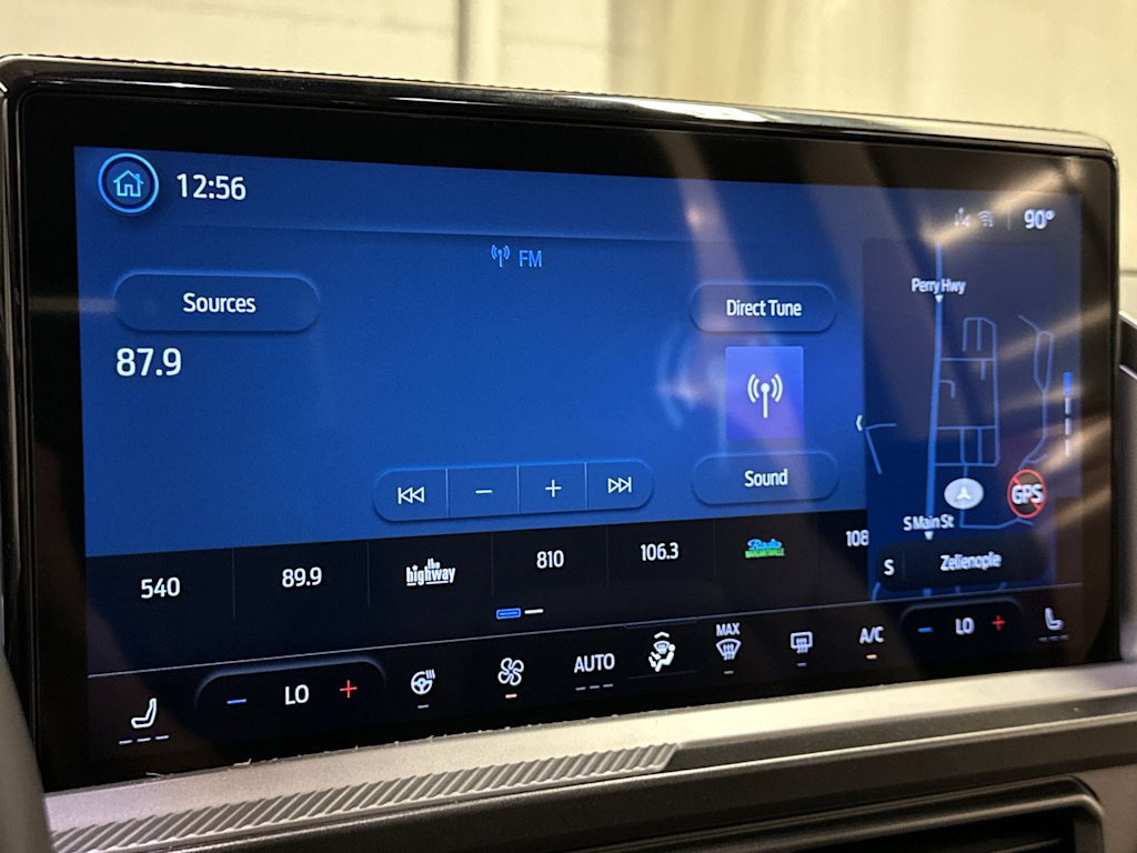 Thumbnail: 2025 Ford Bronco Sport - 14