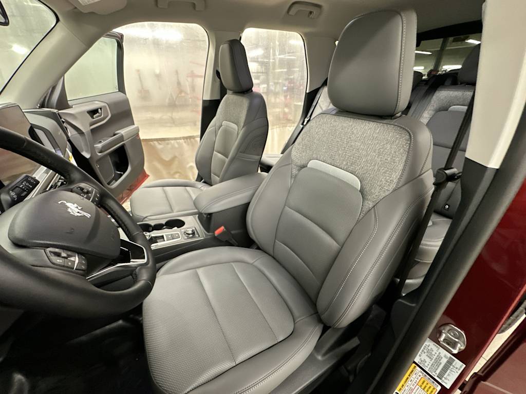 Thumbnail: 2025 Ford Bronco Sport - 11