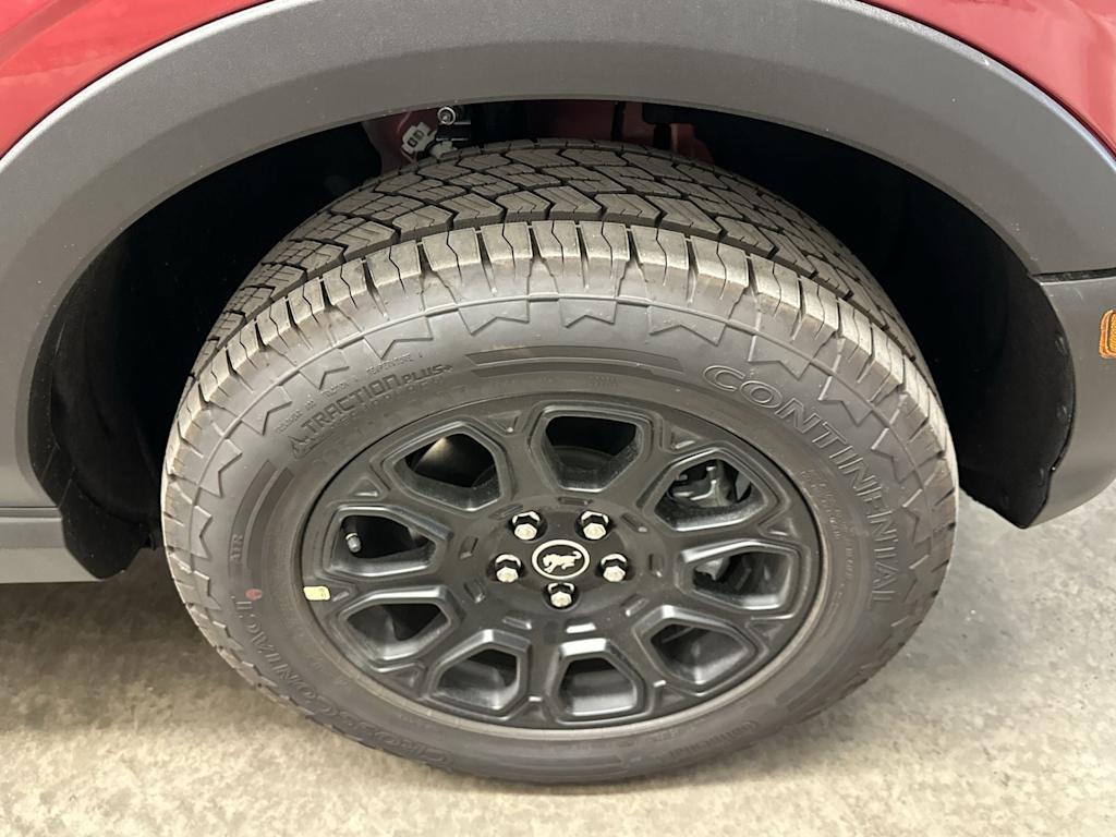 Thumbnail: 2025 Ford Bronco Sport - 8