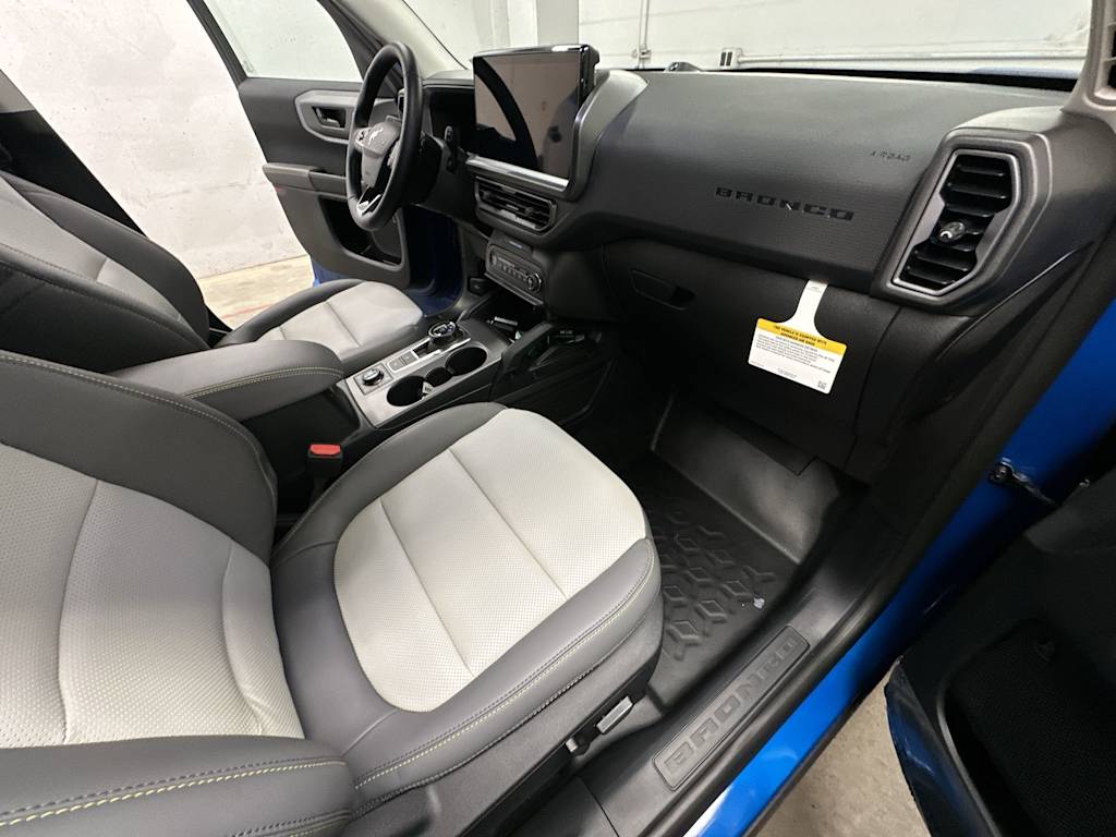 Thumbnail: 2025 Ford Bronco Sport - 14