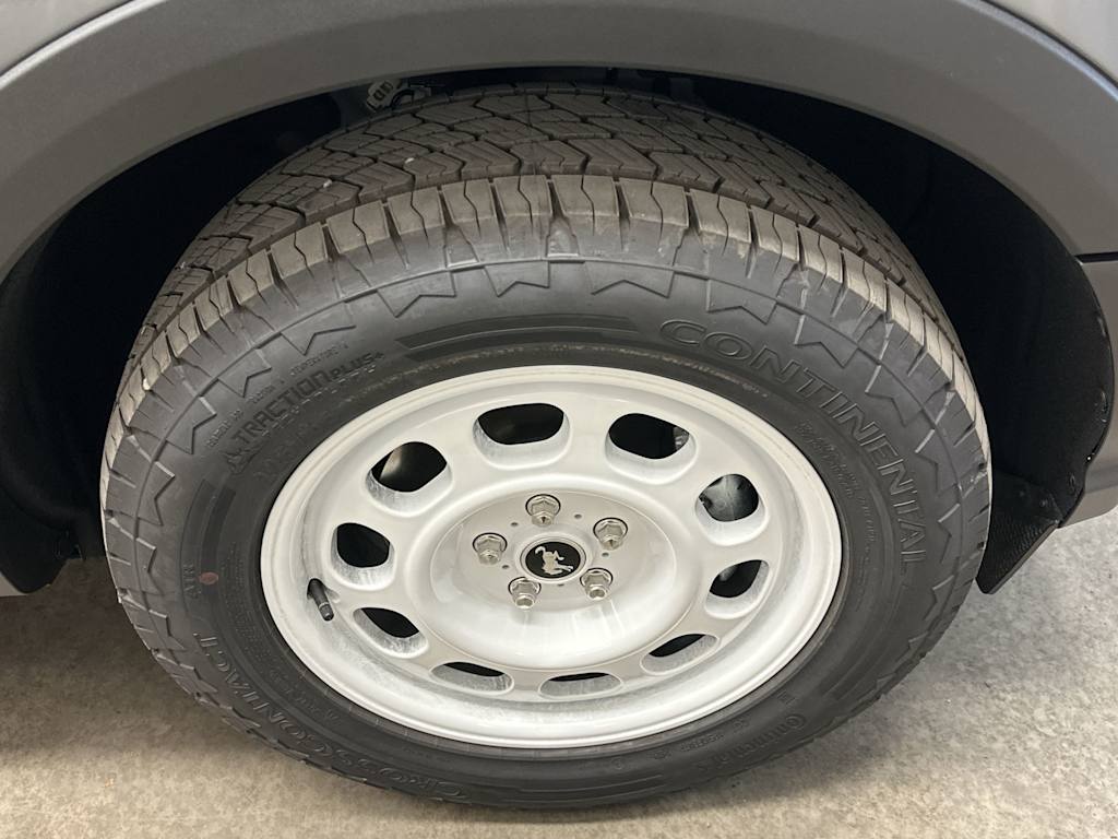 Thumbnail: 2025 Ford Bronco Sport - 8