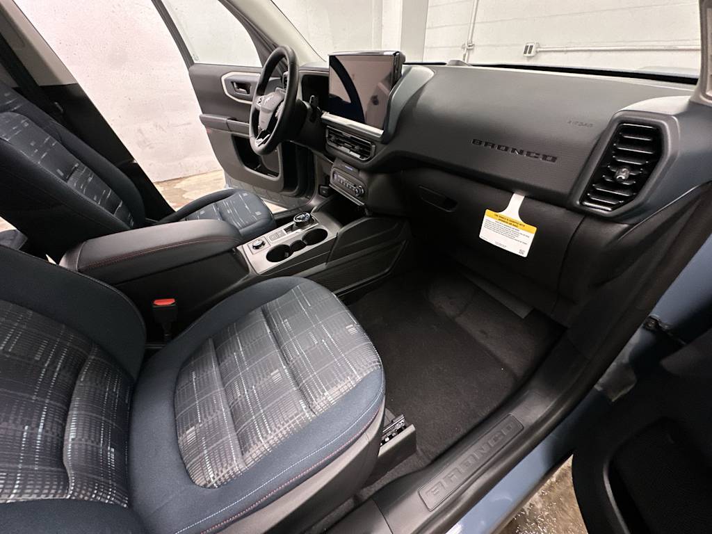 Thumbnail: 2025 Ford Bronco Sport - 14