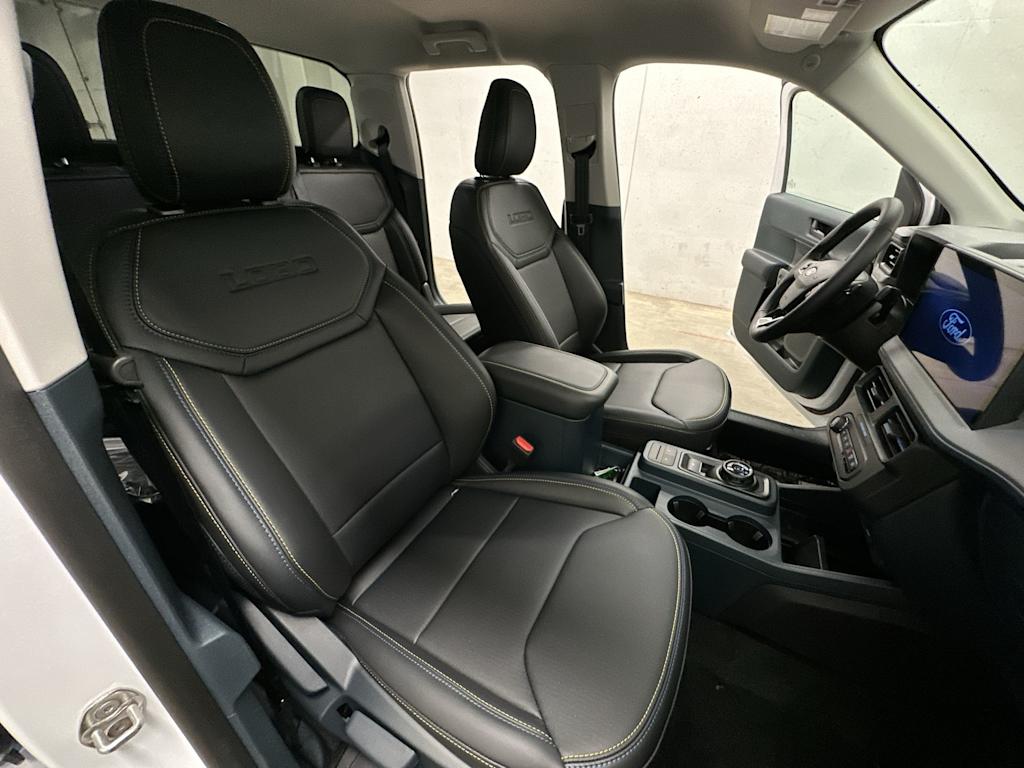 Thumbnail: 2025 Ford Maverick - 27