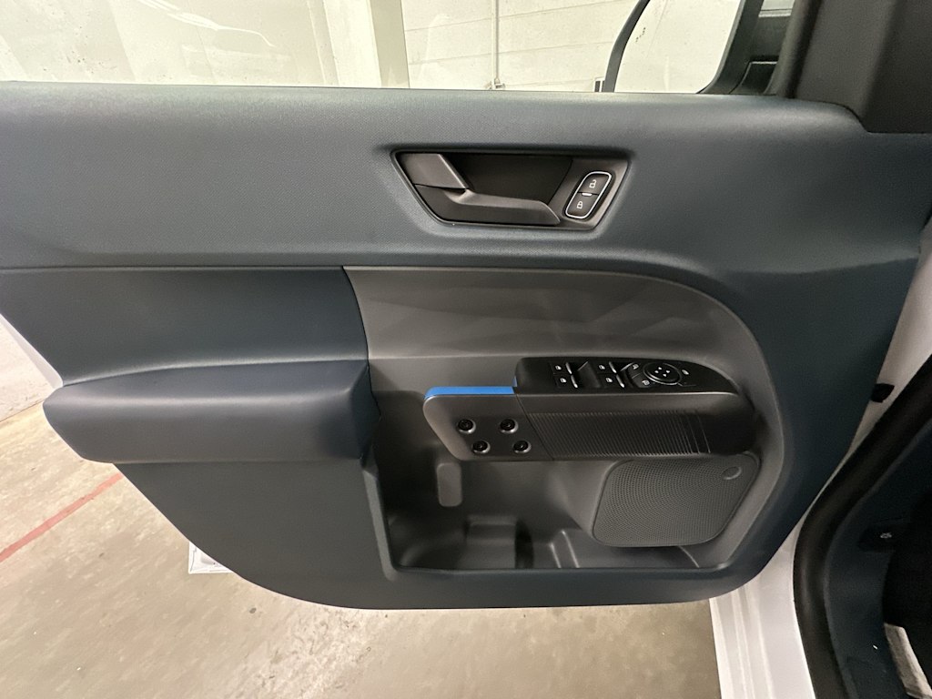 Thumbnail: 2025 Ford Maverick - 25