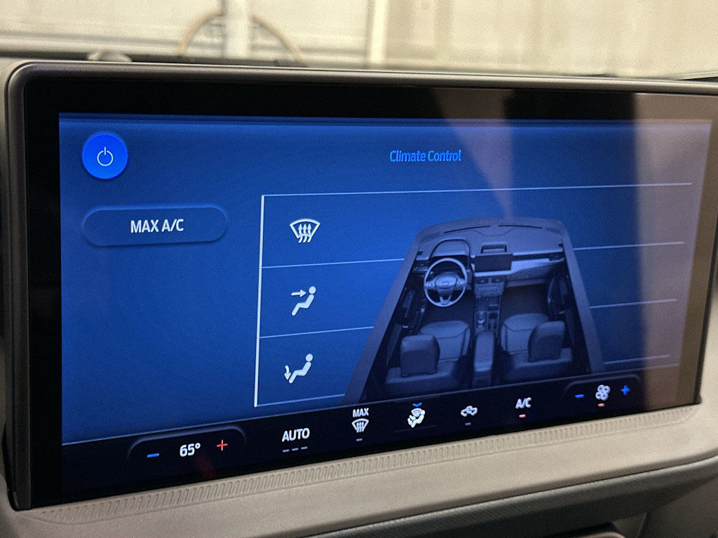 Thumbnail: 2025 Ford Maverick - 24