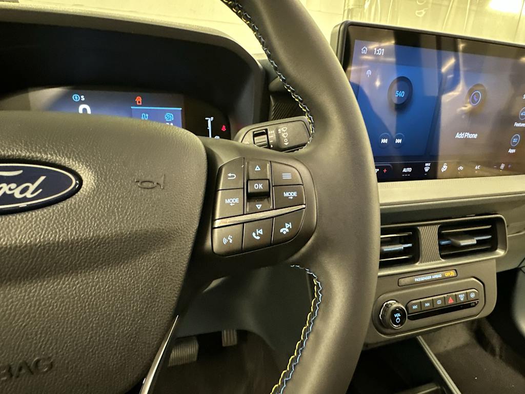 Thumbnail: 2025 Ford Maverick - 20