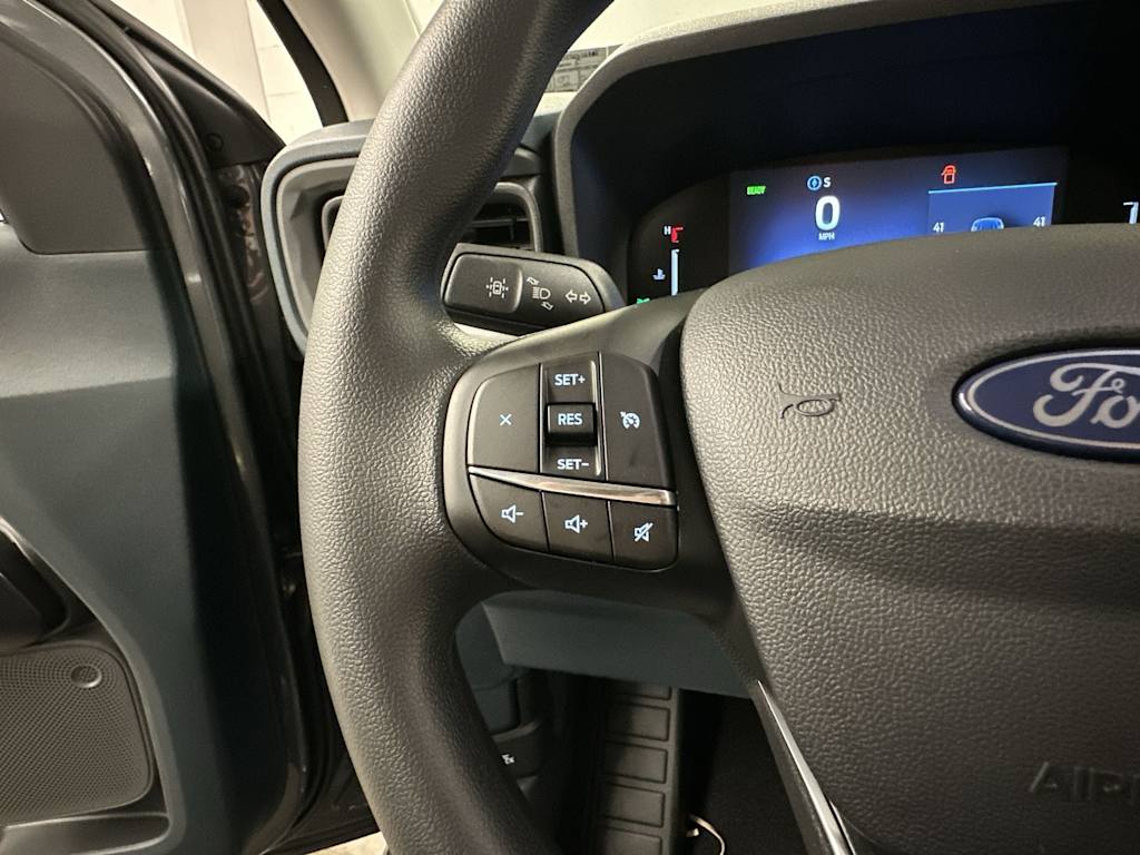 Thumbnail: 2025 Ford Maverick - 17