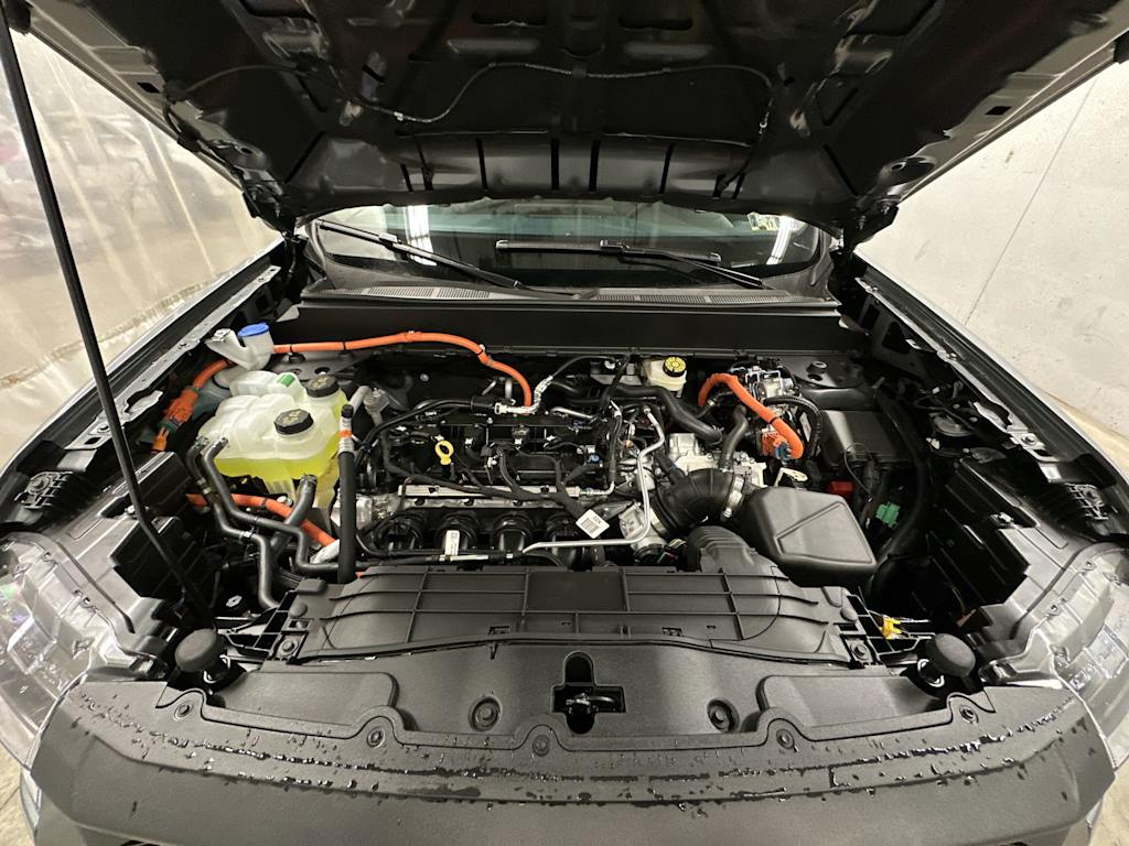 Thumbnail: 2025 Ford Maverick - 9