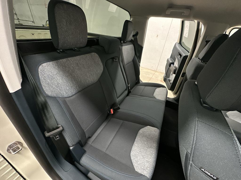 Thumbnail: 2025 Ford Maverick - 28