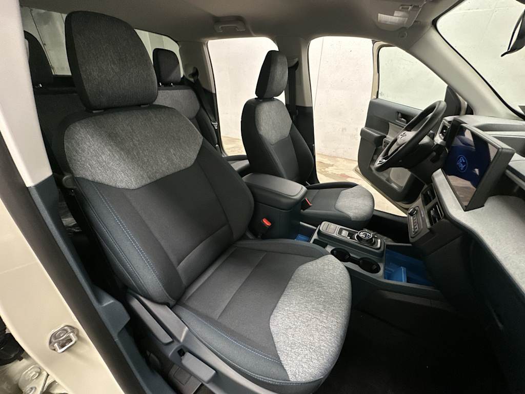 Thumbnail: 2025 Ford Maverick - 26