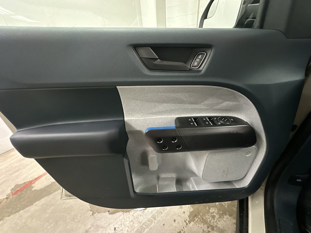 Thumbnail: 2025 Ford Maverick - 24