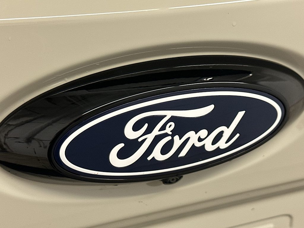 Thumbnail: 2025 Ford Maverick - 7