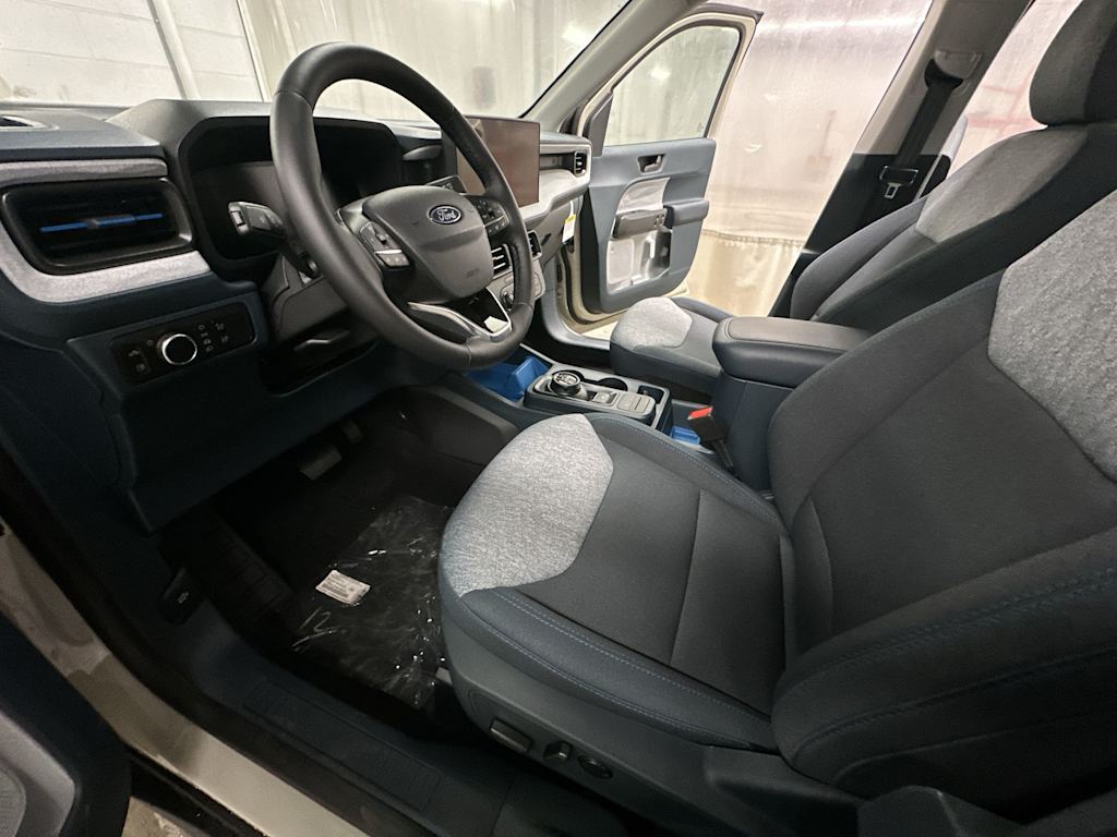 Thumbnail: 2025 Ford Maverick - 11