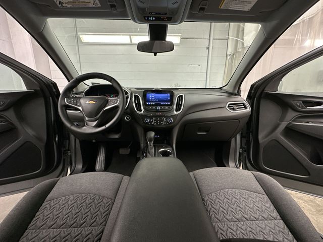 Thumbnail: 2023 Chevrolet Equinox - 10