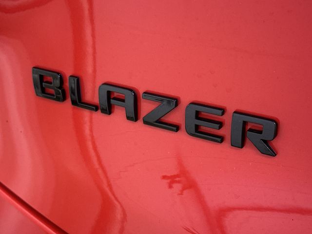 Thumbnail: 2023 Chevrolet Blazer - 6