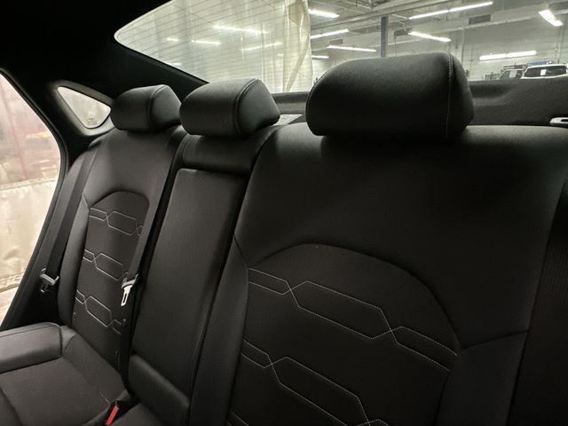 Thumbnail: 2024 Kia Forte - 9